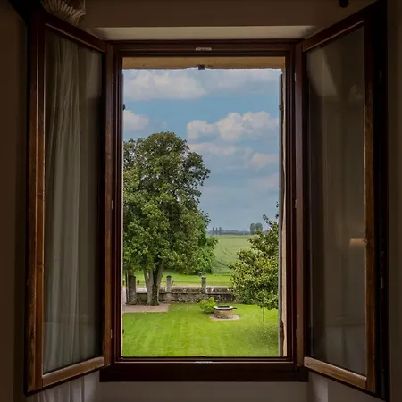 Relais Ormaneto Bed & Breakfast 4*