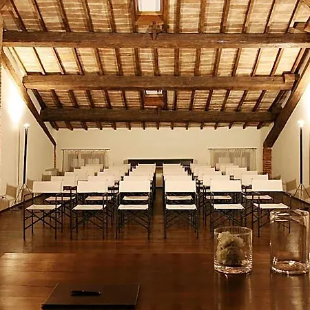 Relais Ormaneto לינה וארוחת בוקר 4*