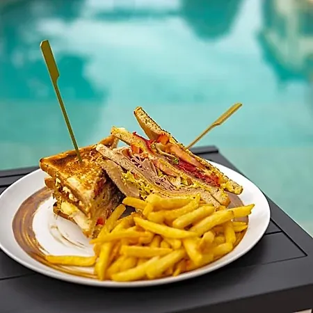 Relais Ormaneto לינה וארוחת בוקר 4*